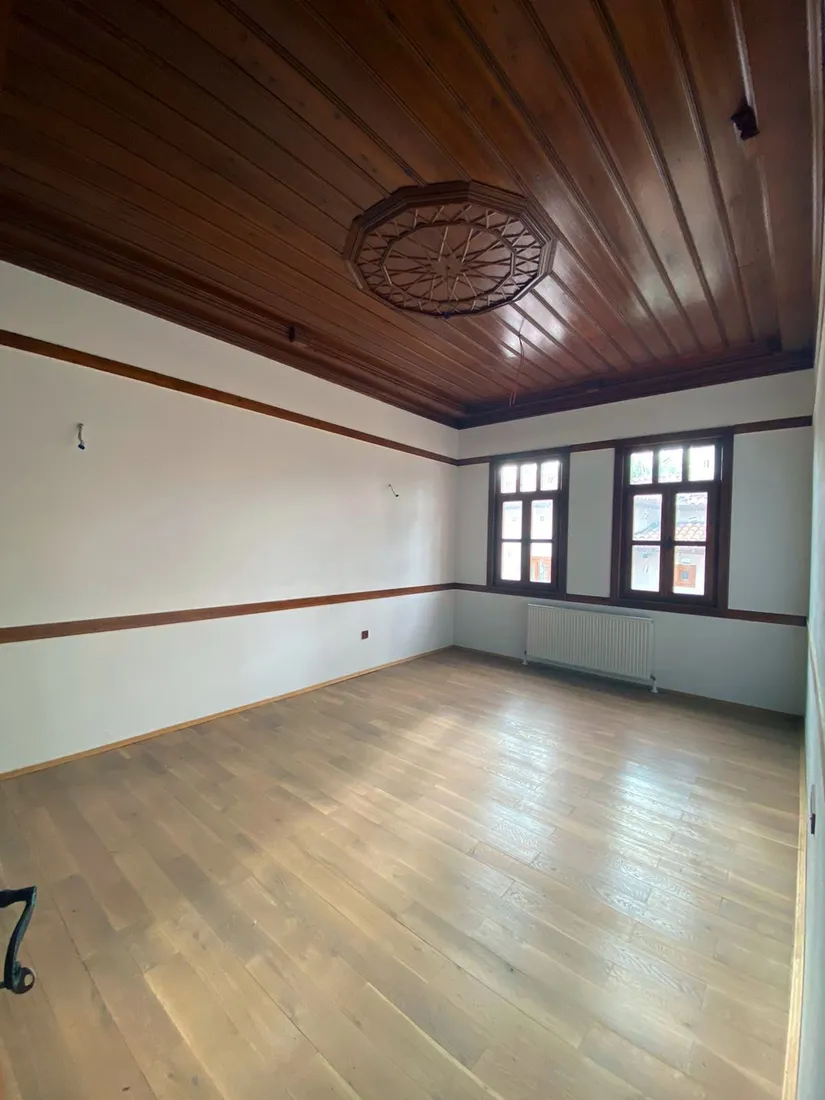 Ahşap tavan uygulaması
