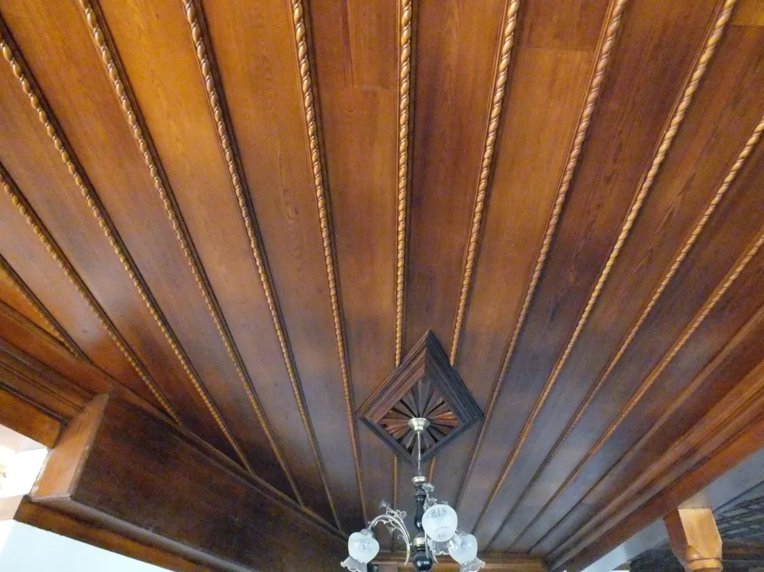 Ahşap tavan uygulaması