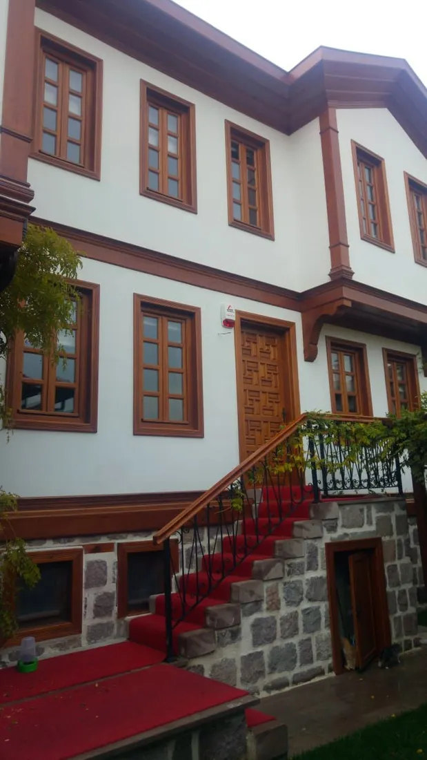 Bahçeli Konut Restorasyonu ve Çevre Düzenlemesi