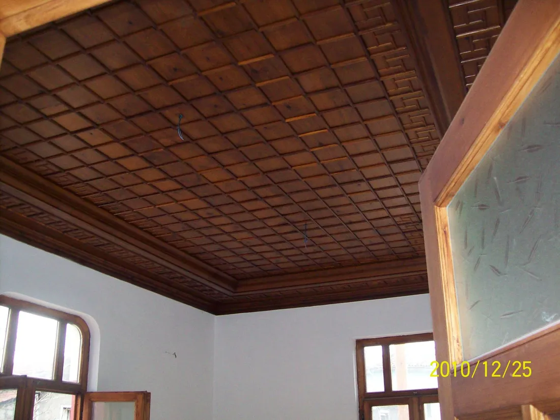 Ahşap tavan uygulaması